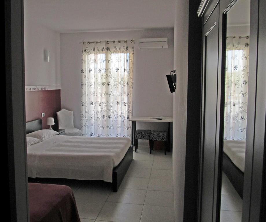 B&B Persi Nel Sud, Pozzallo Exterior foto